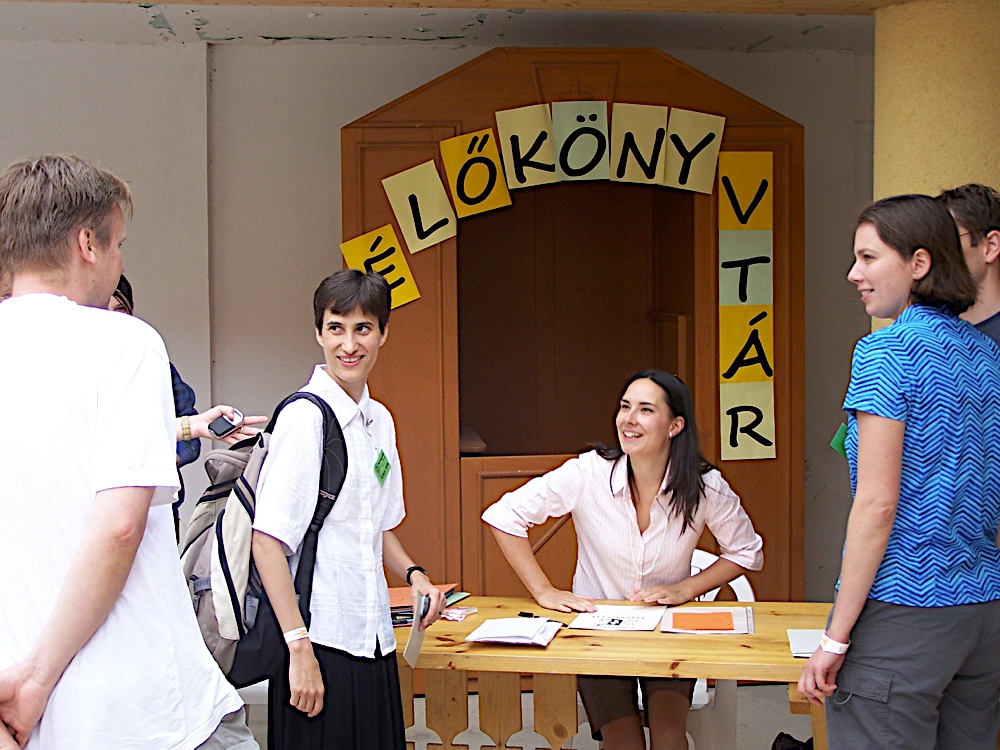 Élő Könyvtár