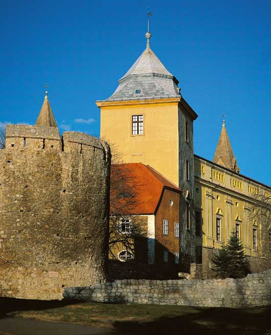 Levéltári torony